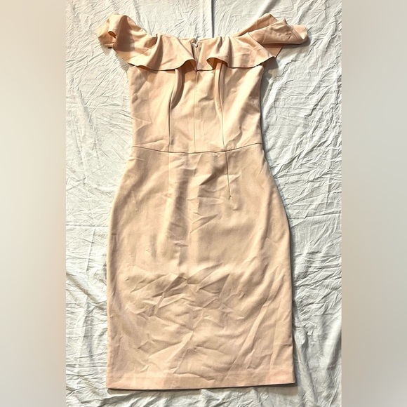 Miss Selfridge Dresses & Skirts - Miss Selfridge Pink/Cream Colored Women’s Size 4 Dress Preloved